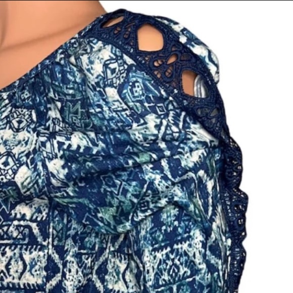 French Laundry Tie Front Lace Inset Boho Shirt | Top - Picture 2 of 7